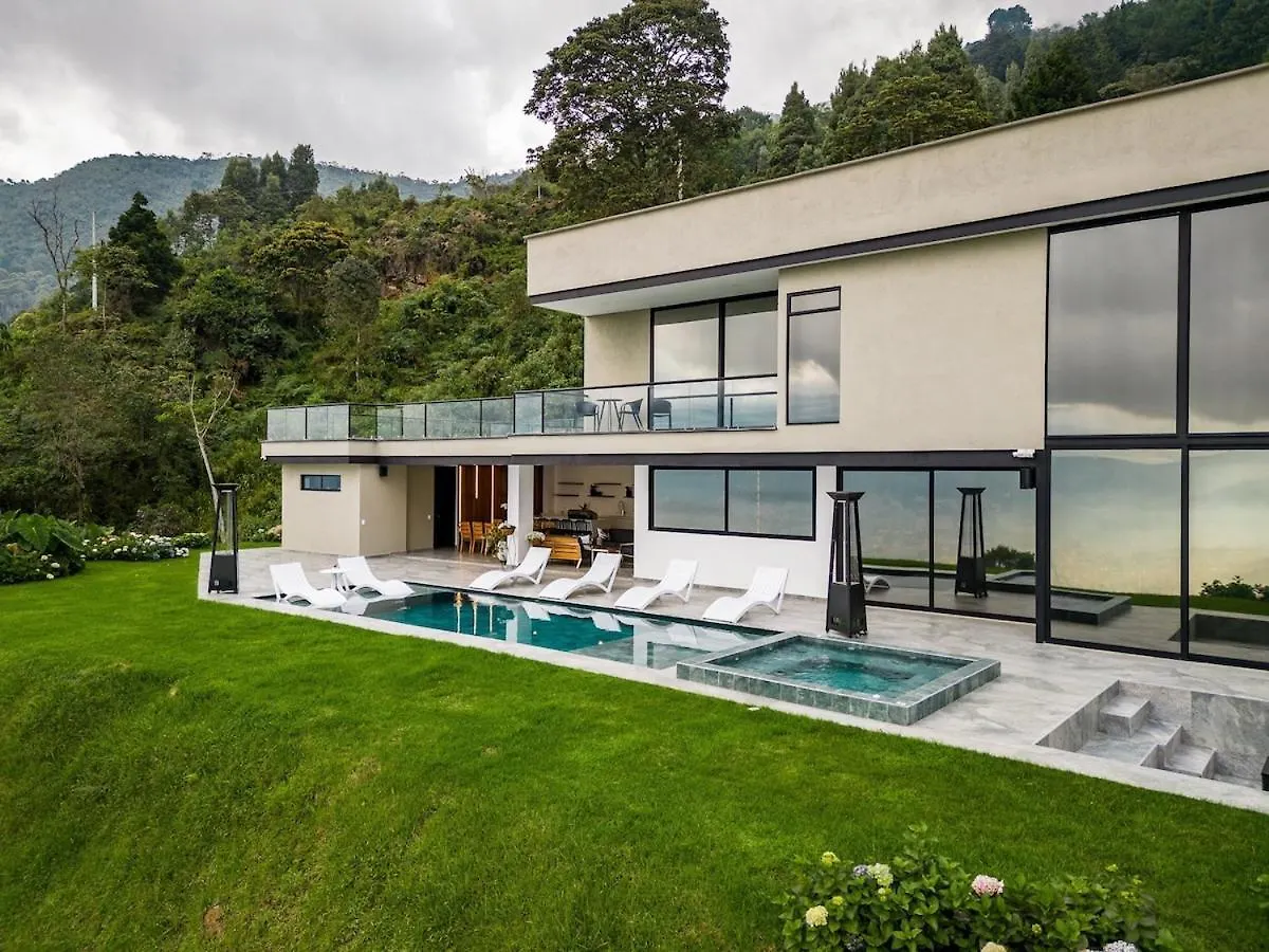 This Exquisite Retreat In Medellin 0*,
