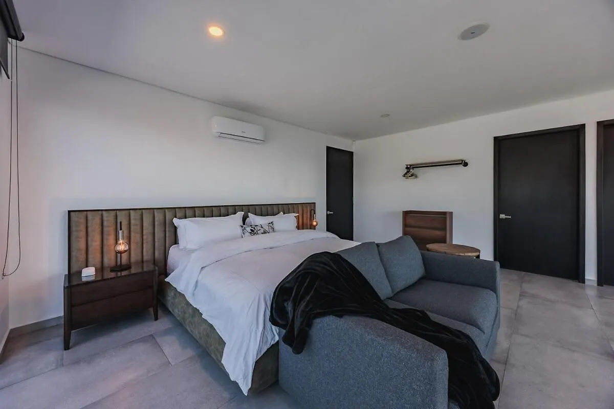 This Exquisite Retreat In Medellín Vila