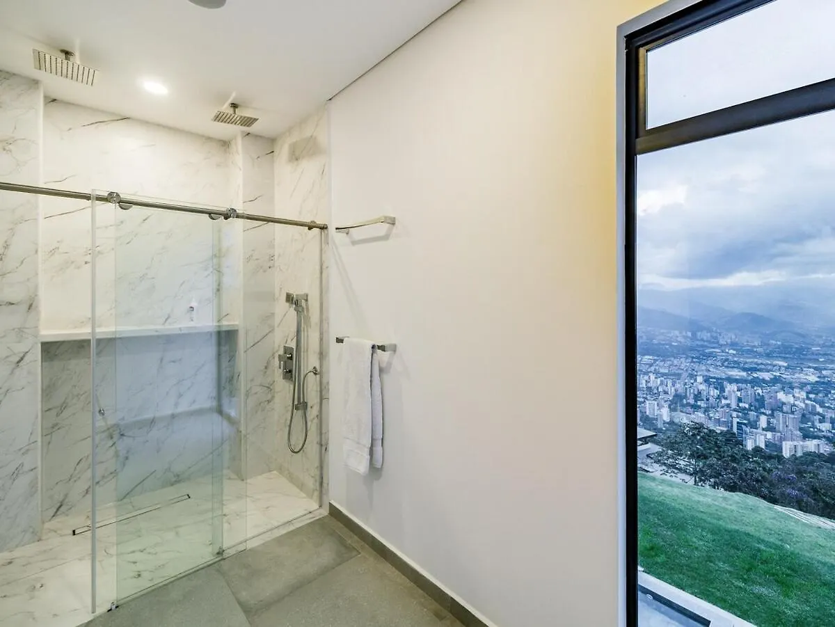 Vila This Exquisite Retreat In Medellín