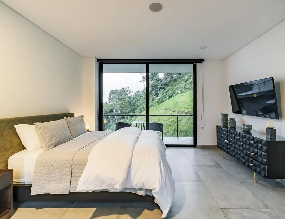 This Exquisite Retreat In Medellín Kolumbie