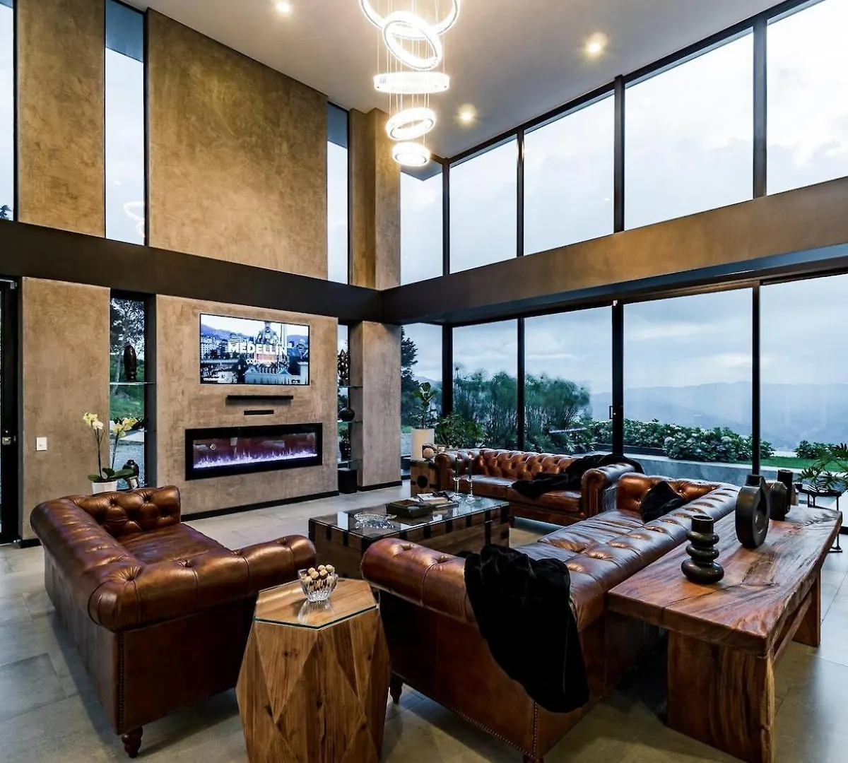 Vila This Exquisite Retreat In Medellín
