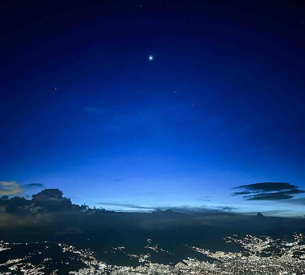 This Exquisite Retreat In Medellín 0*,  Colômbia